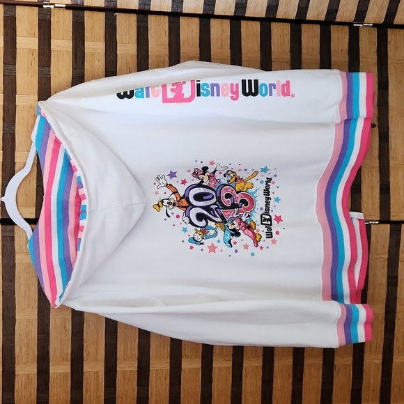 Disney hoodie zip up - Picture 3 of 9
